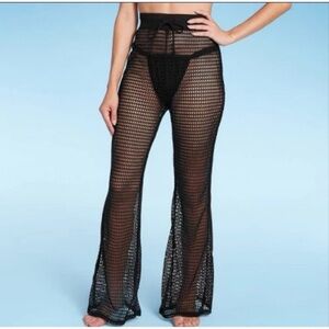 Shade & Shore black crochet coverup pants - size L